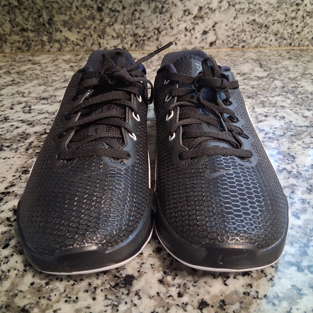 Womens Nike Metcon Black/white Training Shoes Size 8 - Picture 2 of 6